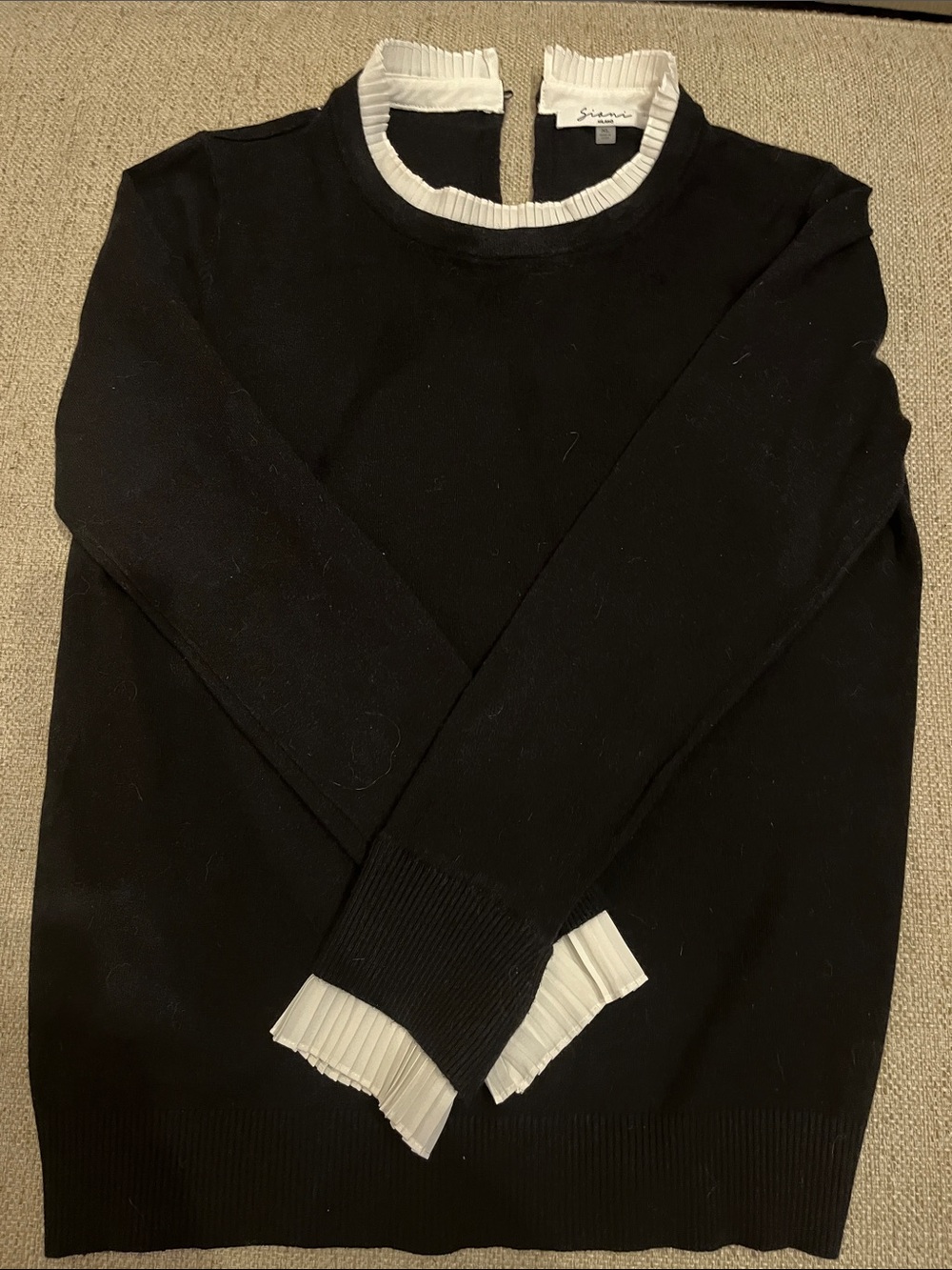 Sioni Black Sweater with White Pleated Trim